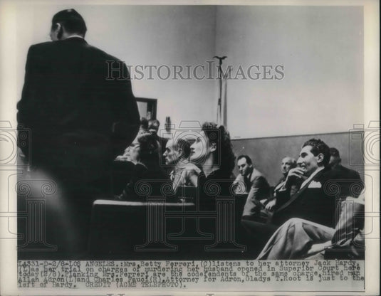 1949 Press Photo La, Calif. Mrs Betty Ferreri & attyJ hardy at her murder trial- Historic Images