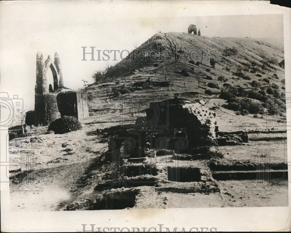 1932 Press Photo Remains of Shivneri Fort 57 miles from Bombay ,India
