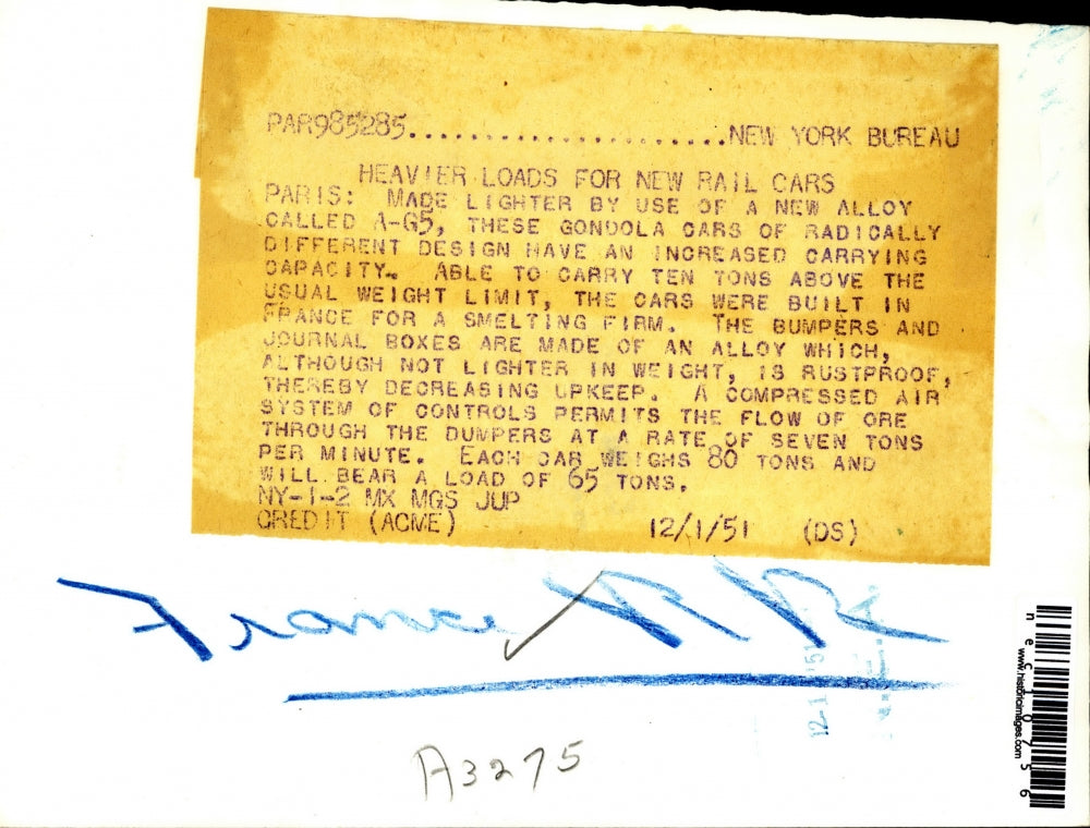 1951 Press Photo New Alloy A-G5 Gondola Rail Road Cars Increased Capacity