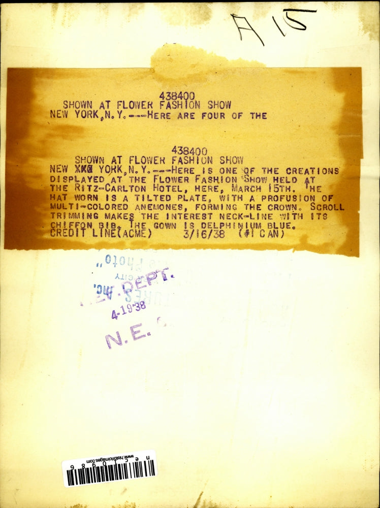 1938 Press Photo Creation at the flower fashion show