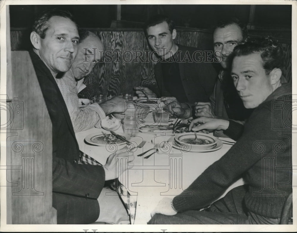 1942 Press Photo Survived Japanese Torpedoing, Moorehouse, Callahan, Berry Murph