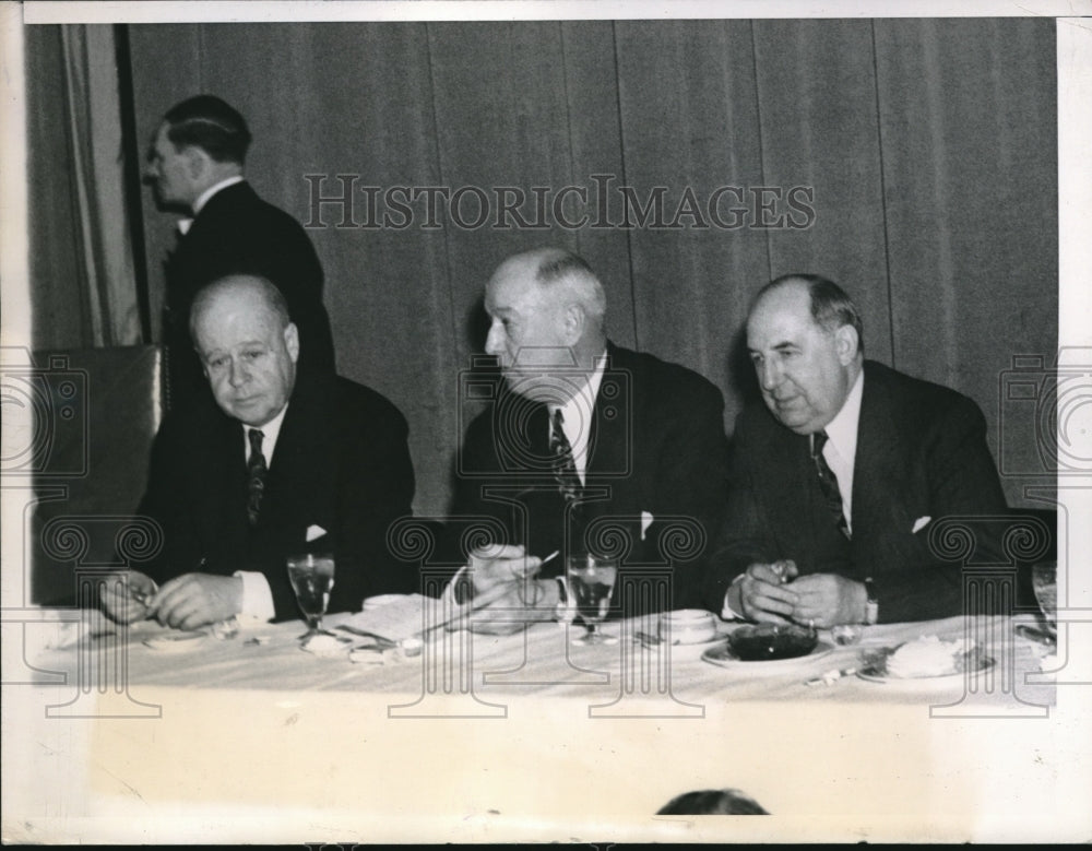 1944 Press Photo Frank C. Walker, James A. Farey, Albert Goldman Breakfast- Historic Images