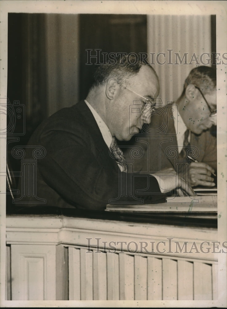 1935 Press Photo Adolph Weiss Ironmonger