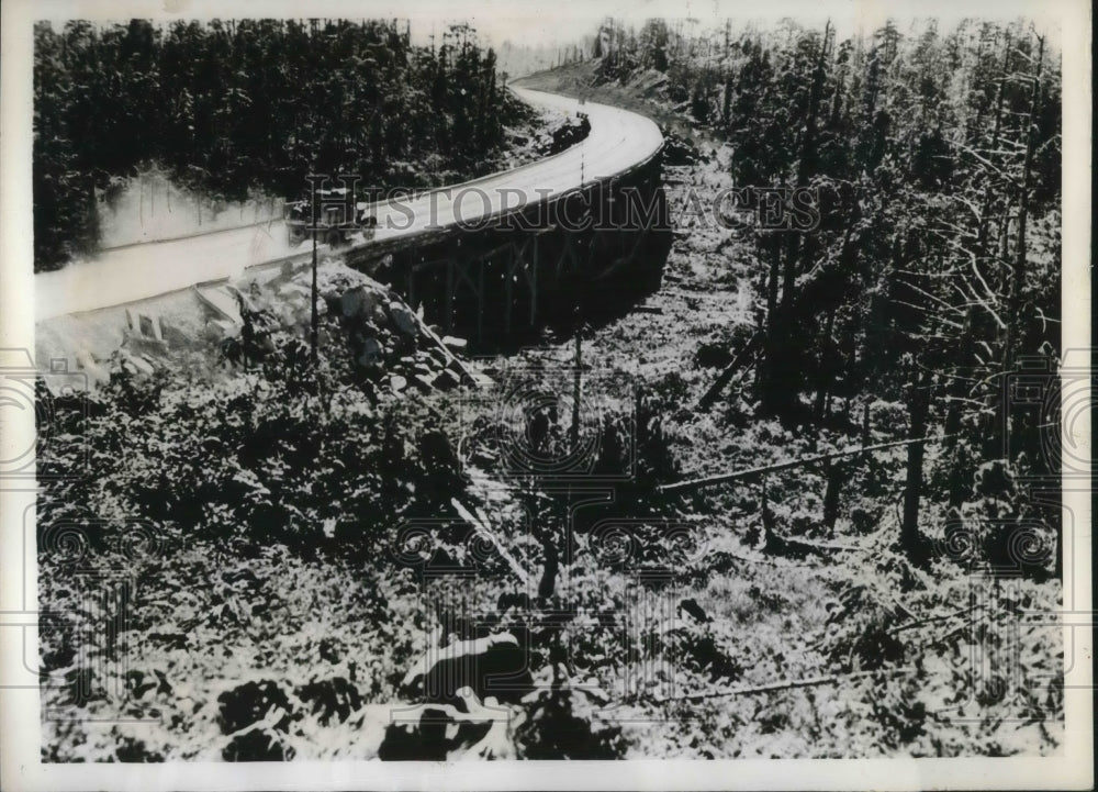 1941 Press Photo Army Engineers rush Alaskan Defense Construction