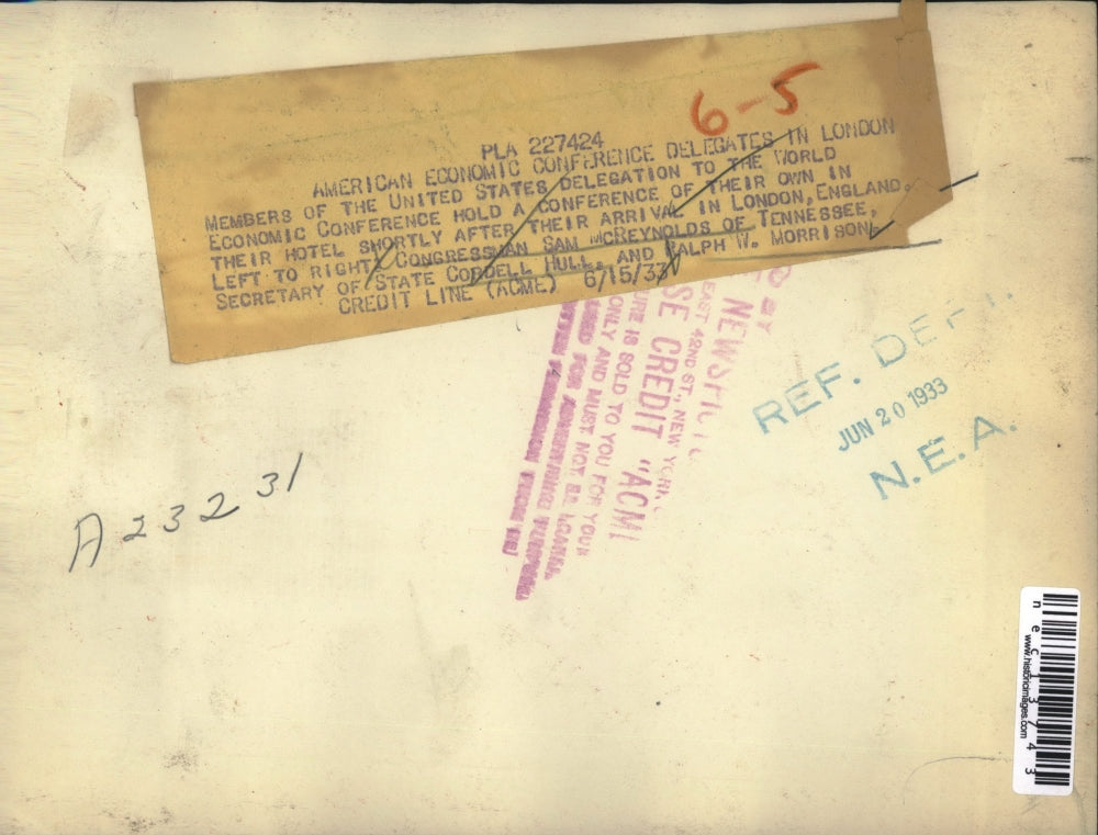 1933 Press Photo U.S. Delegates to World Economic Conference in London Talk Shop