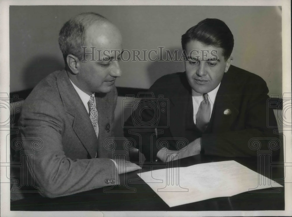 1933 Press Photo Albert Puelicher and Charles Ellery at the Banking Convention- Historic Images