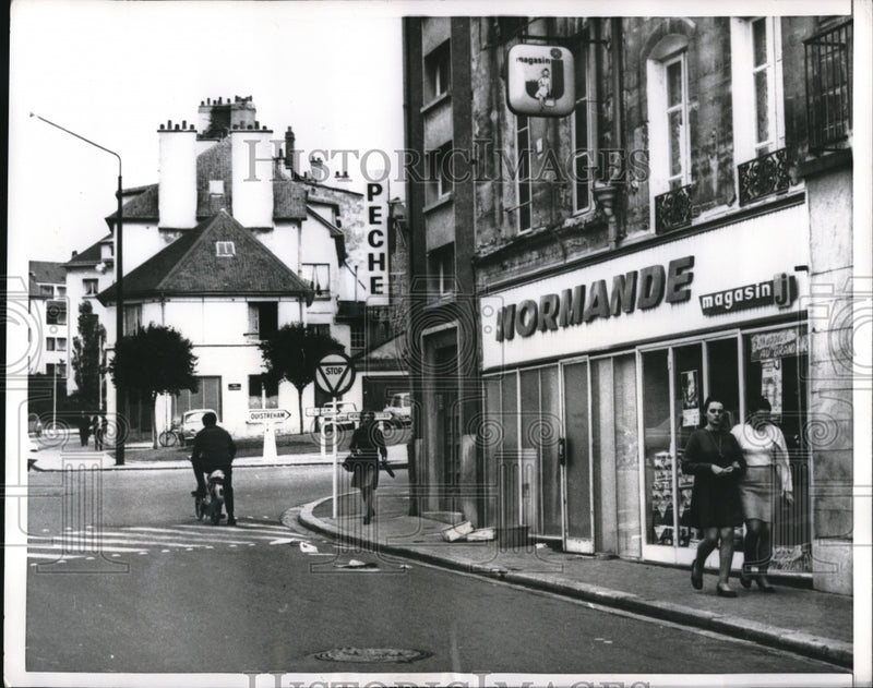 Load image into Gallery viewer, 1969 Press Photo French City of Caen Reconstruction Photo
