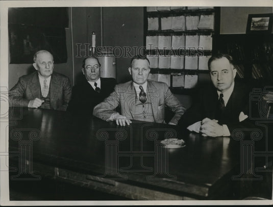 1934 Press Photo Board Investigates Kansas State Penitentiary, A. Foulks, Wells- Historic Images