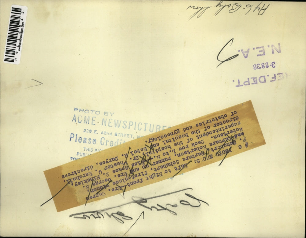 1938 Press Photo Babies and their mother with Directors of Ob-Gyne Dept.