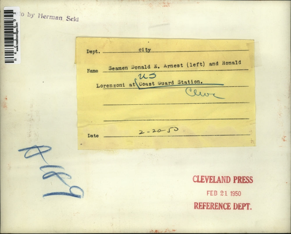 1950 Press Photo Seaman Donald E. Arnest Ronald Lorenzoni Coast Guard Station