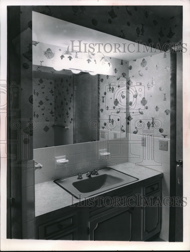 1962 Press Photo Wallpapered Bathroom Vanity With Cabinets And Lights