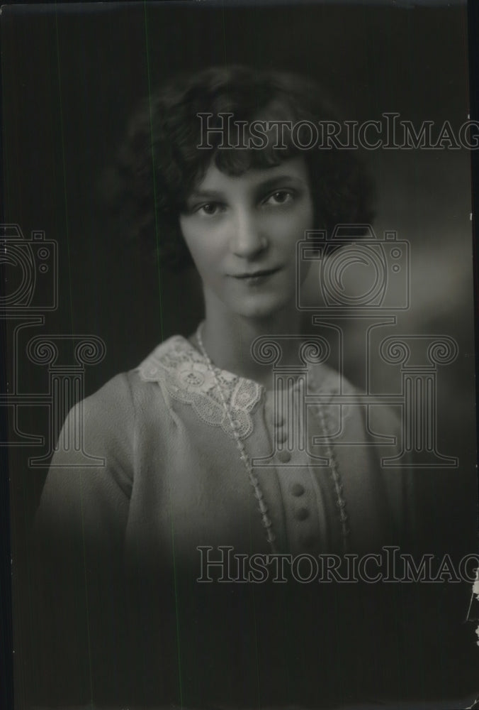 1925 Press Photo Mary Collins