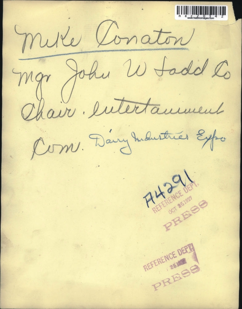 1937 Press Photo Mike Conaton Chair Of Dairy Industries Expo And John Ladd Mgr.