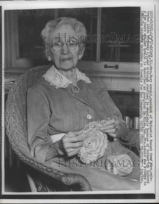 1957 Press Photo Mary Arnold Celebrates 100th Birthday