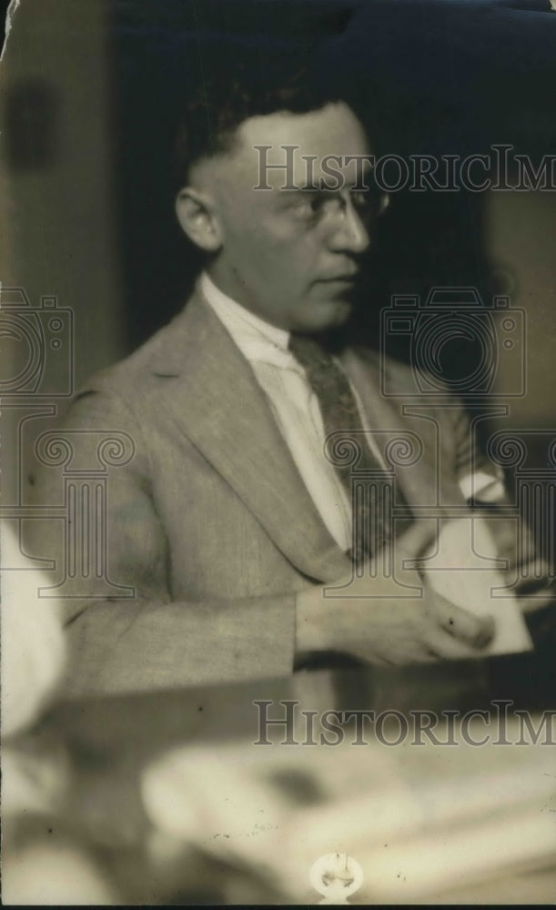 1916 Press Photo Harry Goldberg Assistant City Chemist