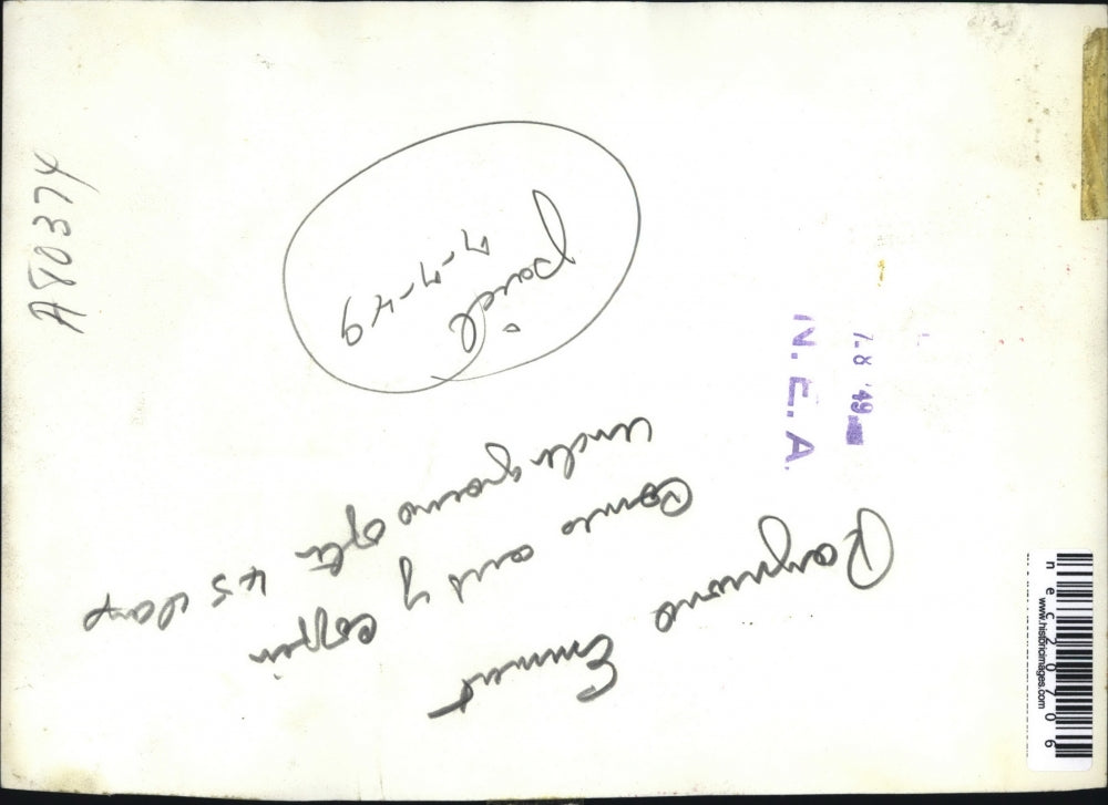 1949 Press Photo Raymone Emmert examined after being burried alive for 45 days