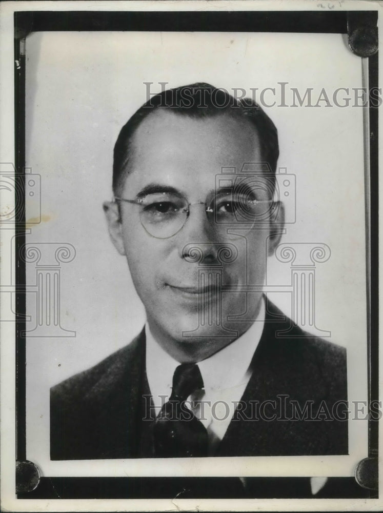 1941 Press Photo Mark Schinnerer, Assistant Superintendent of Schools
