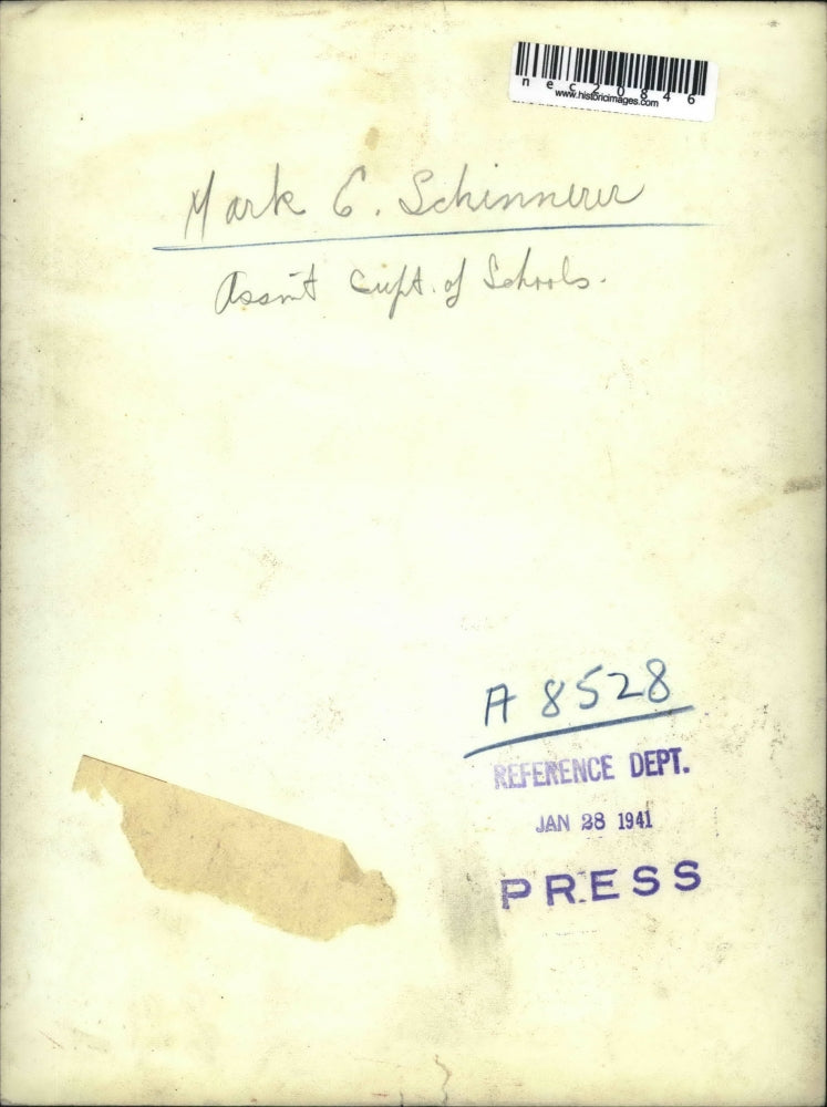 1941 Press Photo Mark Schinnerer, Assistant Superintendent of Schools