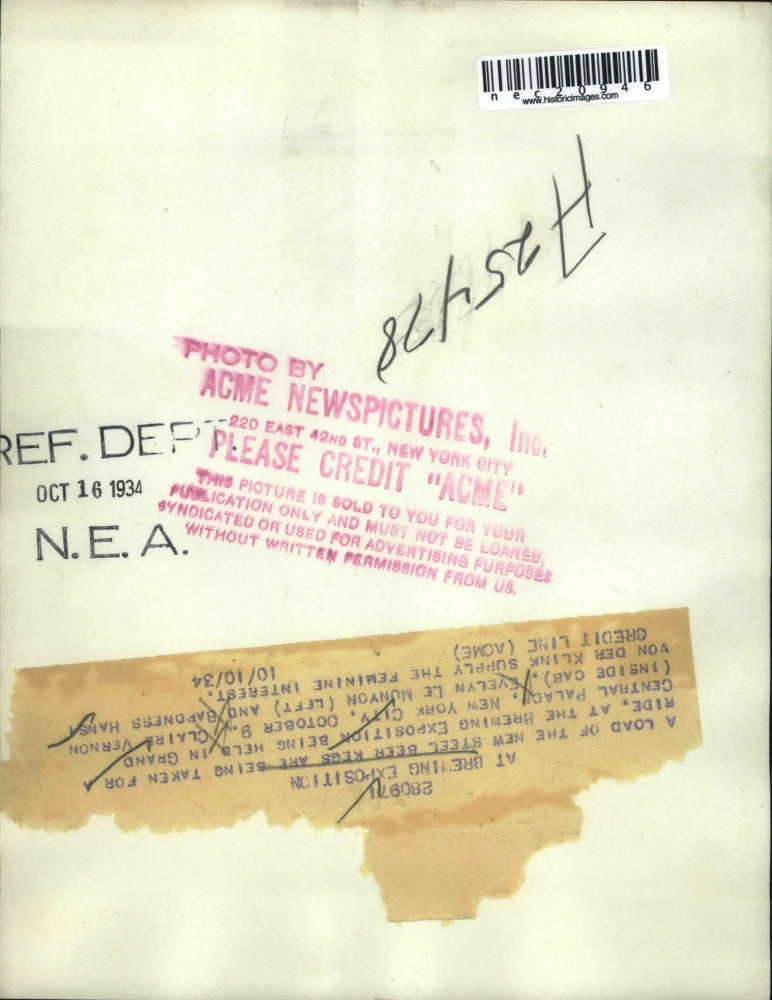 1934 Press Photo Brewing Exposition Grand Central Palace New York City Claire