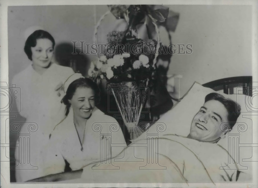 1932 Press Photo Myron Ubl of Univ. Minnesota Football, Berkhissing, Mortenson