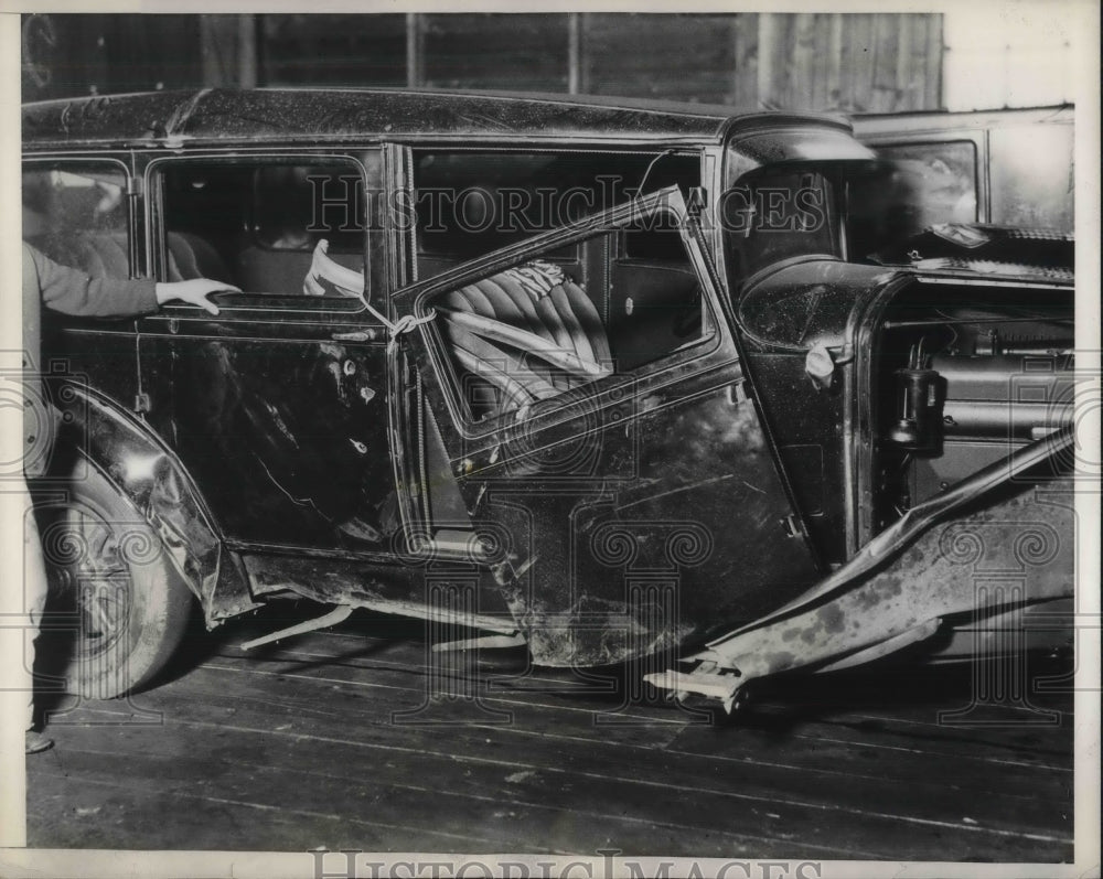 1931 Press Photo Wreckage of Fatal Car Crash in Philadelphia