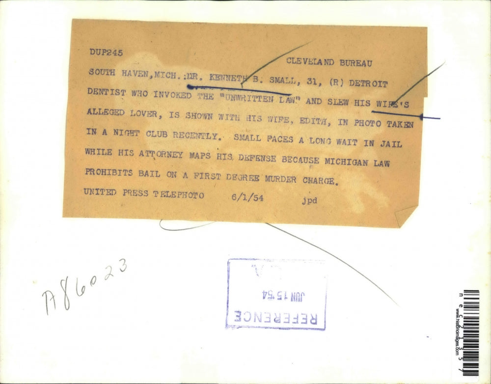 1954 Press Photo Kenneth Small In Club With Wife After Killing Her Lover