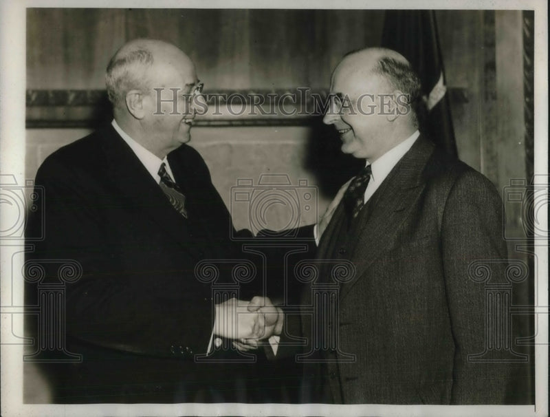 Load image into Gallery viewer, 1938 Press Photo Supreme Court Justice Stanley Reed And Atty Gen Homer Cummings
