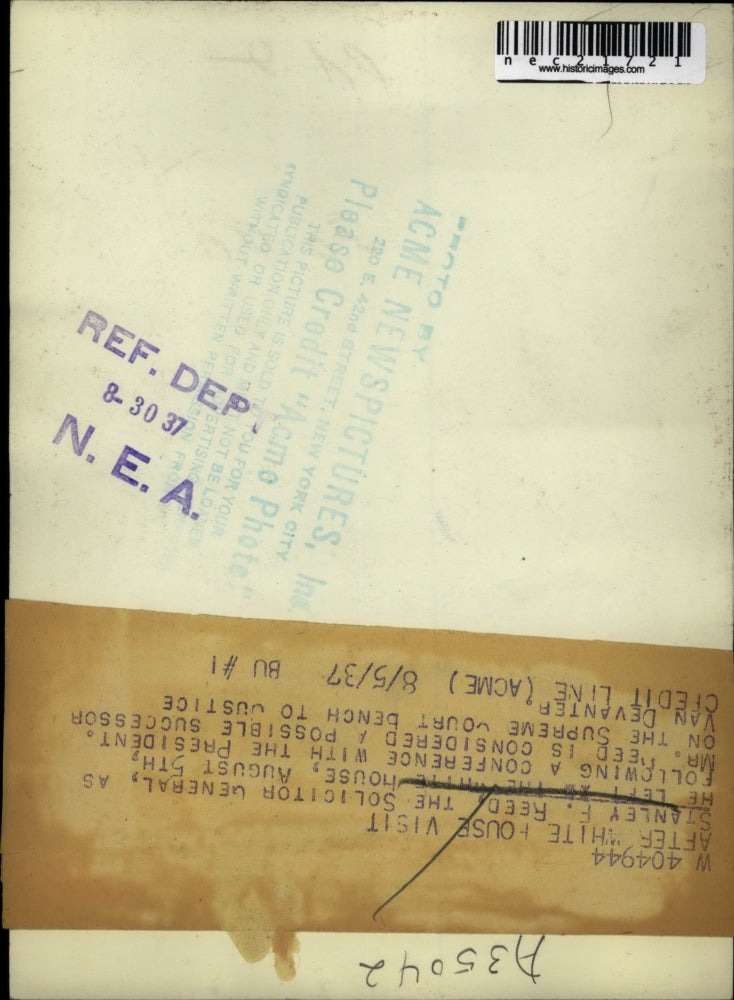 1937 Press Photo Stanley Reed The Solicitor General leaving the White House