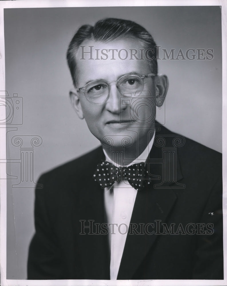 1956 Press Photo Commissioner George Larrick of Food & Drug Administration