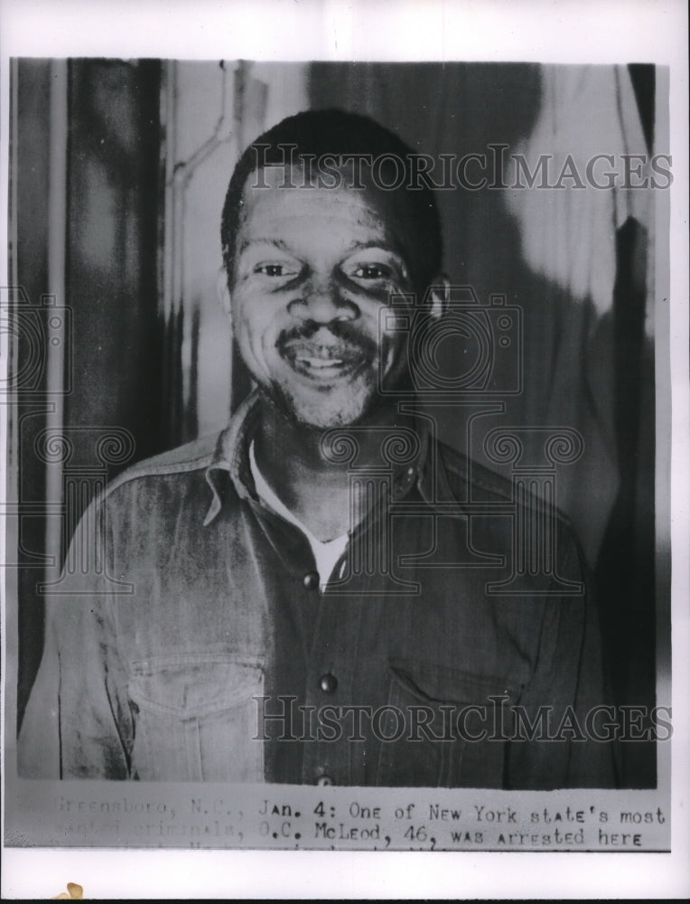 1956 Press Photo OC McLeod Arrested in NC Extradited to NY for Murder Charges