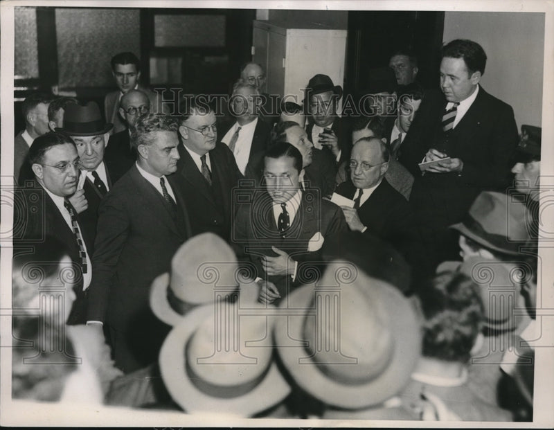 Load image into Gallery viewer, 1936 Press Photo Attorney General David Wilentz at Mercer County Grand Jury
