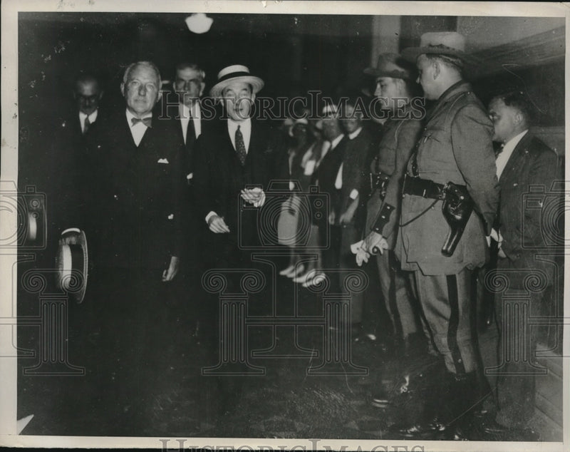 Load image into Gallery viewer, 1932 Press Photo New York Mayor James Walker to appear before Gov Roosevelt
