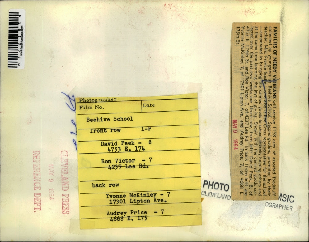 1964 Press Photo Children At Beehive School Collect Food For Needy Veterans