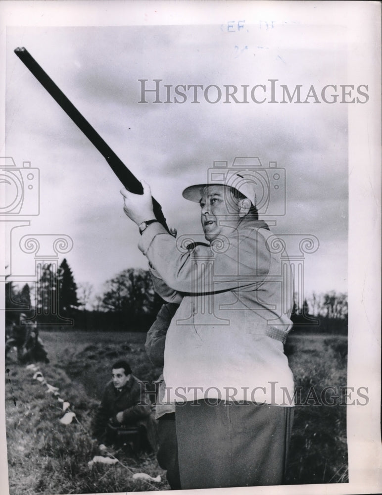 Load image into Gallery viewer, 1951 Press Photo Trygve Lie Secretary General
