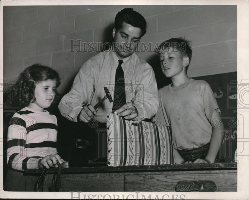 Load image into Gallery viewer, 1948 Press Photo New Instructor Leonard Carey at South Euclid Lyndhurst school
