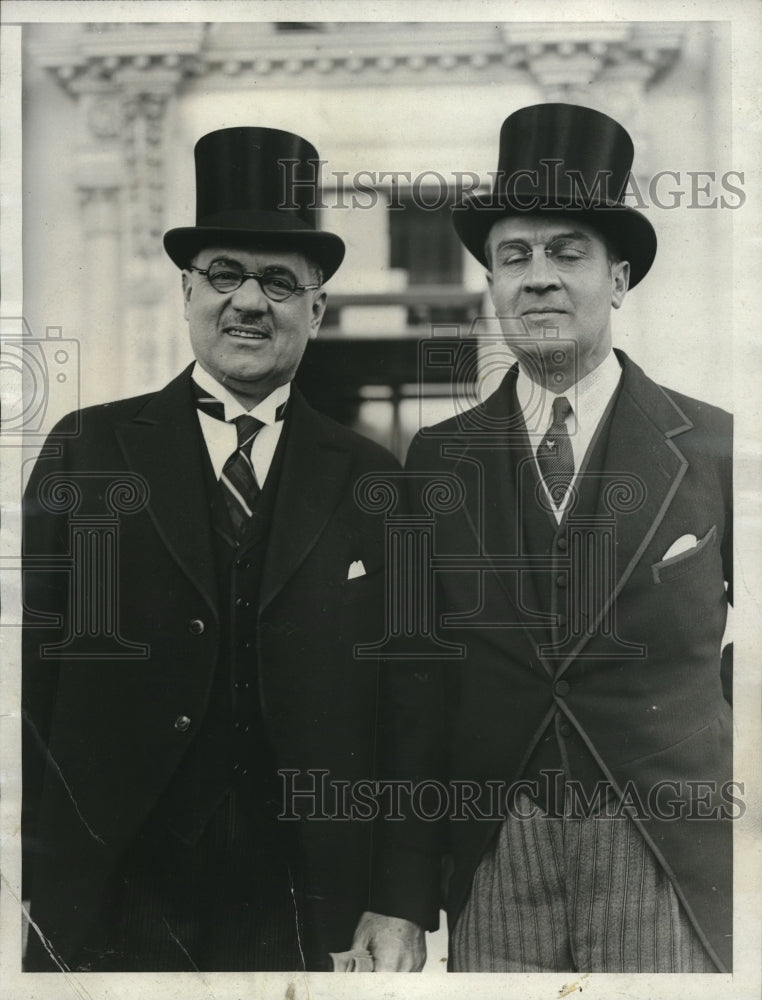 1931 Press Photo Dr. Don Carlos Leiva and Warren Robbins leave the White House.- Historic Images