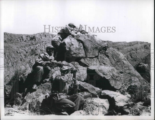 1957 Press Photo Algerian National Liberation stand guard in Marnie, Algeria