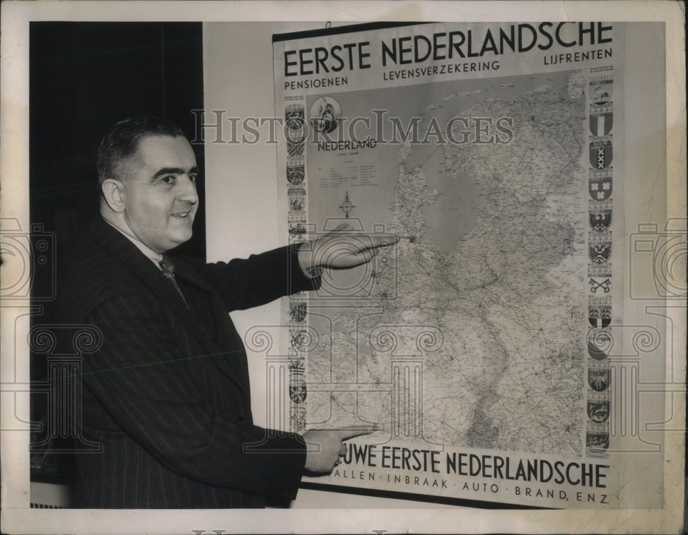 1940 Press Photo Consulate General New York Netherlands World War Map Bombings- Historic Images