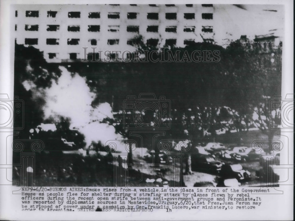 1955 Press Photo air attack at government building between anti government- Historic Images