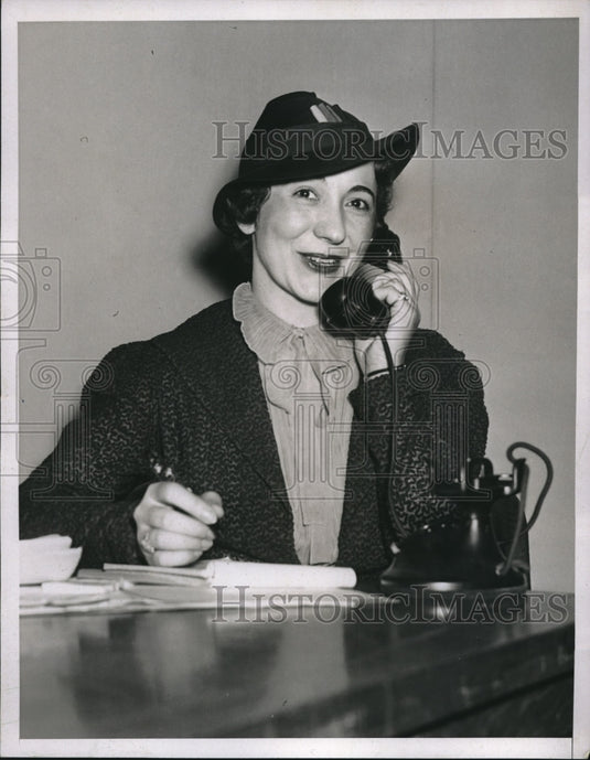 1937 Press Photo Mrs Cecilia