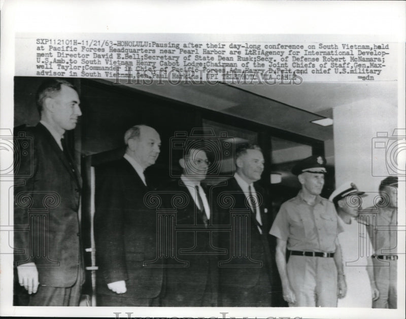 Load image into Gallery viewer, 1963 Press Photo Sec Of State Dean Rusk Meets With Military Men About Vietnam
