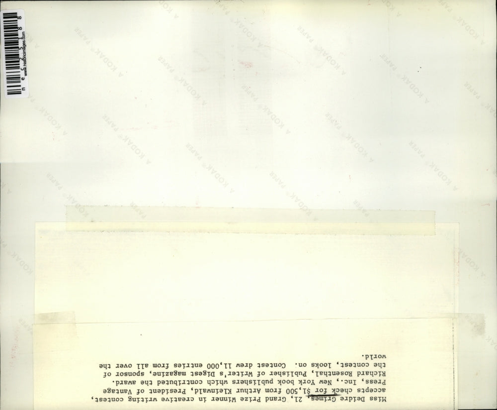 Press Photo Deidre Grimes, grand prize winner Creative Writing contest