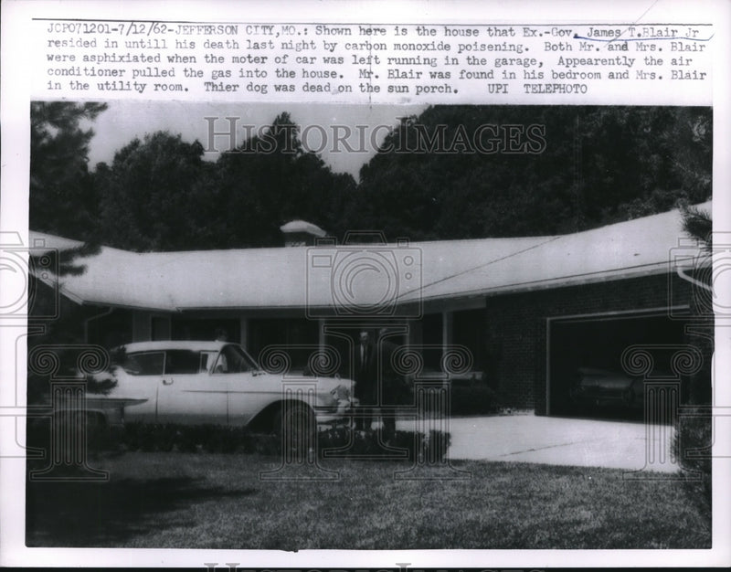 Load image into Gallery viewer, 1962 Press Photo House Ex-Governor James T. Blair Jr. Died of Carbon Monoxide

