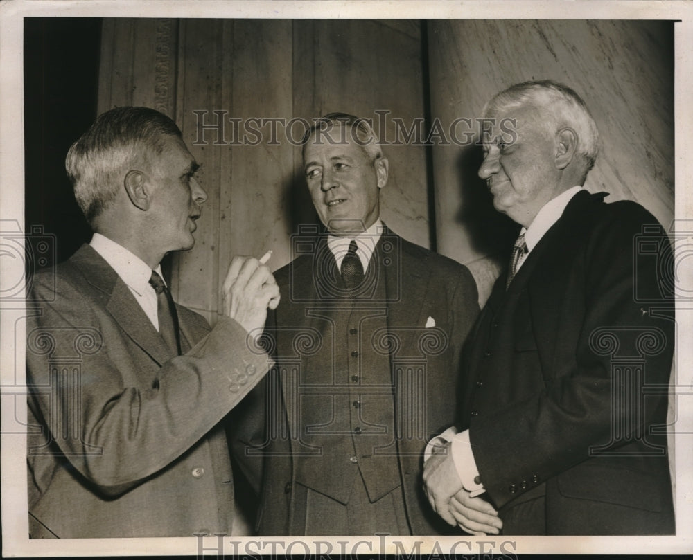 1939 Press Photo Whitney Morgan partner before monopoly committee - nec25411