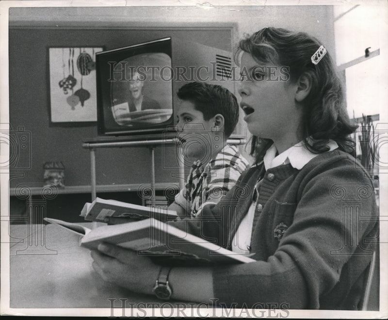 Load image into Gallery viewer, 1956 Press Photo TV in School
