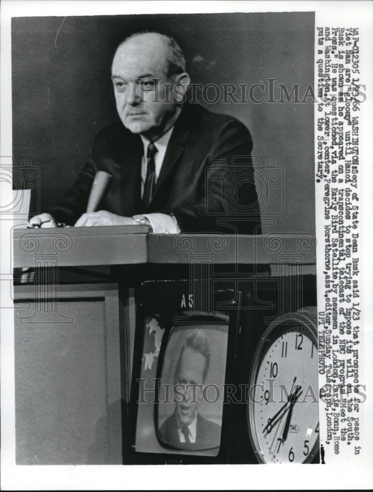 Load image into Gallery viewer, 1966 Press Photo SECR>OF STATE DEAN RUSK
