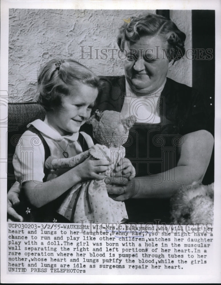 1955 Press Photo Mrs. C. E. Raymond, Penny Rae Heart Repair patient