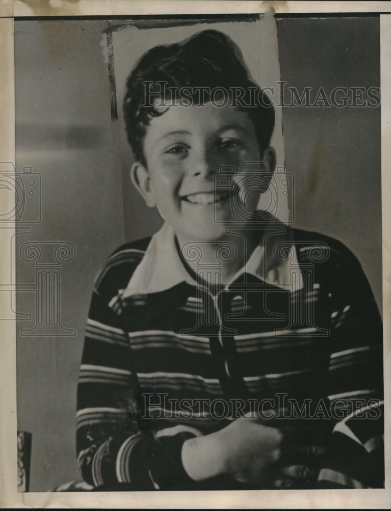 1940 Press Photo Robert Scott Smiles For The Camera
