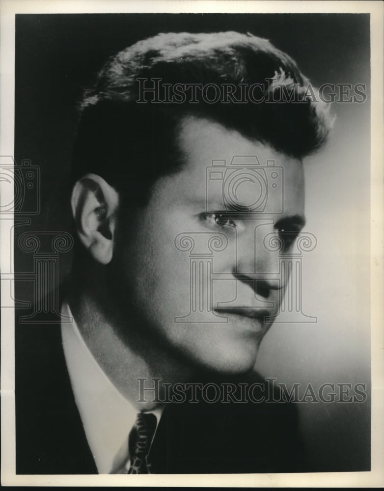 1962 Press Photo TV Star Eugene List - nec25748