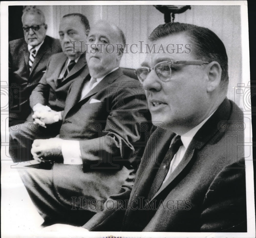 1968 Press Photo Chicago Mayor Richard Daley With Union Head Robert Hickey
